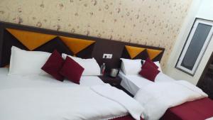 Hotel Ramayanam Palace By BookingCare