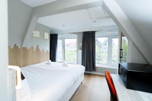 The Crown Hotel