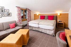 Budget Double Room room in Chesa Valese