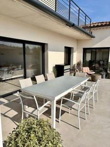 Villa moderne au coeur de la provence