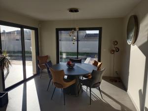 Villas Villa moderne au coeur de la provence : photos des chambres