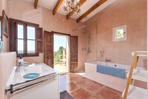 Authentische Finca mit Pool & Traumblick auf Mallorca