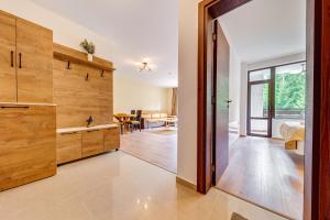 Forest Harmony 1BD with Balcony & Parking by Flat Manаger