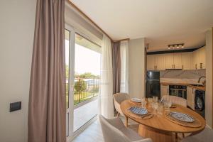 Marina and Panorama Deluxe Apartments