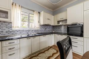 Liburna The Shiroka House