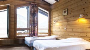 Hotels Villages Clubs du Soleil - MORZINE : Chambre Quadruple avec Salle de Bains Privative