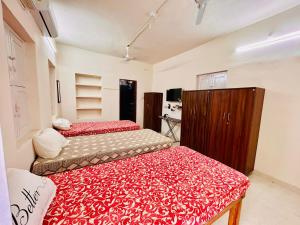 Kandhan Kudil