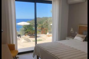 Villas Maredo - West Corsica Stunning view, Infinity pool : photos des chambres
