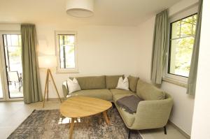 Rex Rugia FeWo15-1 mit Schwimmbad und Saunanutzung im AHOI-Erlebnisbad Sellin