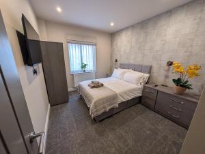 Silver Forge Living