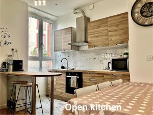 Appartements PARIS CITY-Le Raincy - Facing station - 4 to 8 Pers : photos des chambres