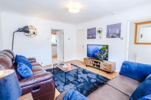 Central 3BR House - free parking - fast WI-FI