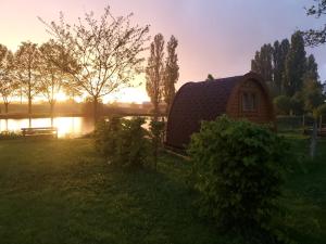 Campings Camping de Gracay : photos des chambres