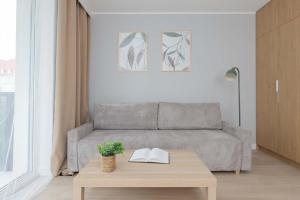 Bright Studio Mostek in Gdańsk with Balcony 3city by Noclegi Renters