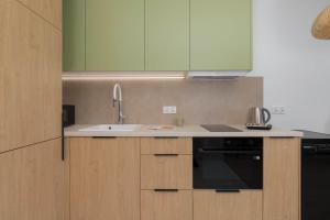 Bright Studio Mostek in Gdańsk with Balcony 3city by Noclegi Renters