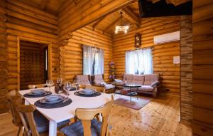 Holiday Home Zeleni Brijeg by Villas Guide