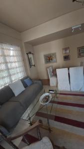 Cozy apartment in great neighborhood