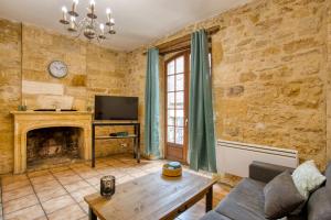 3 pièces, plein centre, monument historique, "Armure"