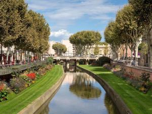 Hotels HotelF1 Perpignan Sud : photos des chambres
