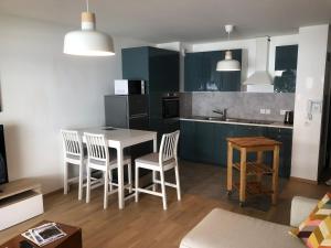 Appartement T3 66 m2 residence Lunivers centre-ville 2 chambres garage et terrasse