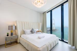 Livbnb Premium 3BR at Address JBR Posh Interiors with Sea and Ain Views