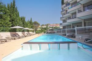 Hotels Hotel Brise de Mer - Piscine interieure & exterieure : photos des chambres