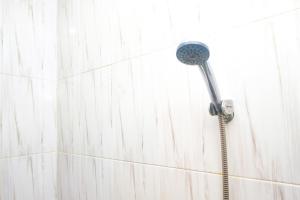 RedDoorz @ Jalan Kedawung