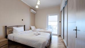 Modern, Renovated Apartment in Nikaia