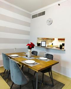 Charming & Comfortable 1BR Jumeirah Bay X1 JLT