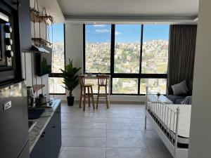 Central Amman Stunning Views Apt
