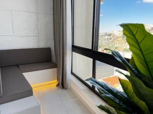 Central Amman Stunning Views Apt