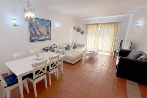 Villa Dantas by amcf