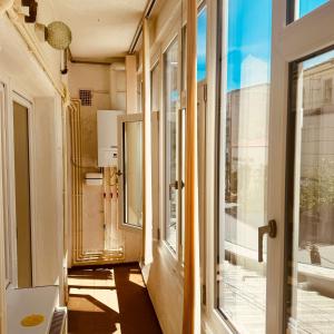 Apartament central Constanta 2 camere 2 bedrooms 4 persoane