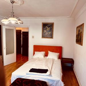 Apartament central Constanta 2 camere 2 bedrooms 4 persoane