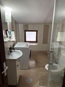 Propriete 12 - Close to downtown, Spiridon Hospital, IRO Hospital