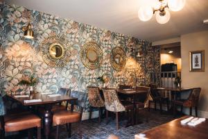 White Lion Royal Hotel