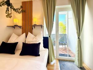 GoldPath Passau - Central - Innpromenade - Uniwiese