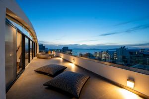 The Gem Loft City Apartment