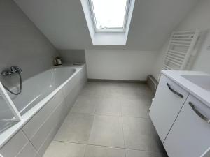 Maison moderne pour 8 pers., proche plage, Arzon, au calme, avec WiFi - FR-1-775-28