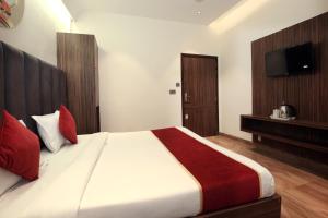 Park Plaza Hotel Near Golden Temple