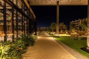 Rooftop Sunset Garden by Staycom