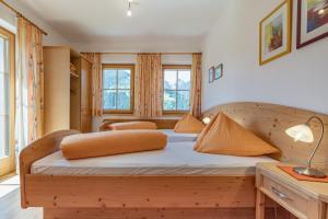 Double Room with Mountain View room in Familienbauernhof Mesner
