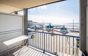 1 Bedroom Cozy Apartment In Wimereux