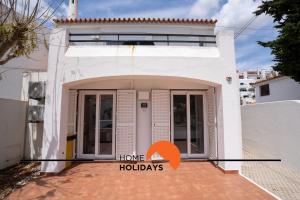 #265 Charming Villa Sam