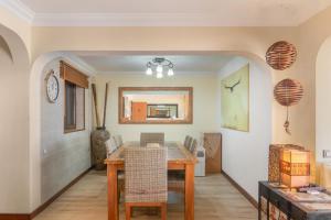 Confortable Bungalow With Views