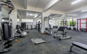 Skyline Suites-City view Apartments