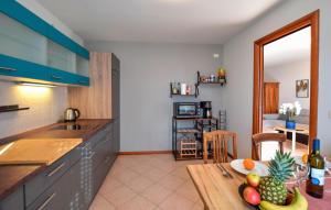 Cozy Apartment In Grado