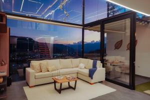 Robles Penthouse
