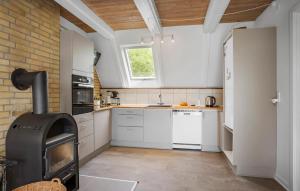 Beautiful Home In Rudkøbing With Wifi