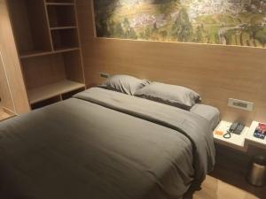 Astoria Veg-A Vegetarian Hotel